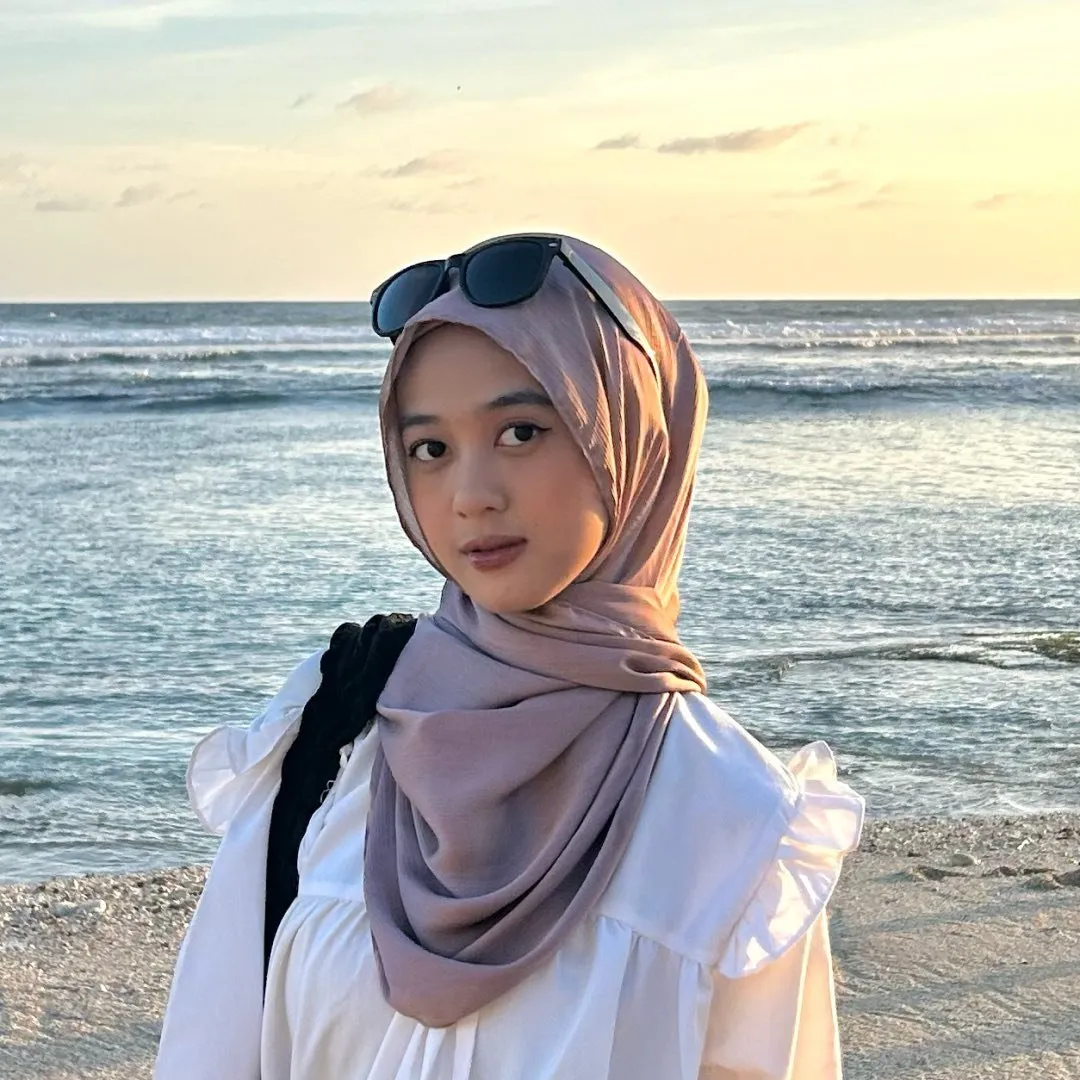 Ghisya jatuh cinta dengan khasfee